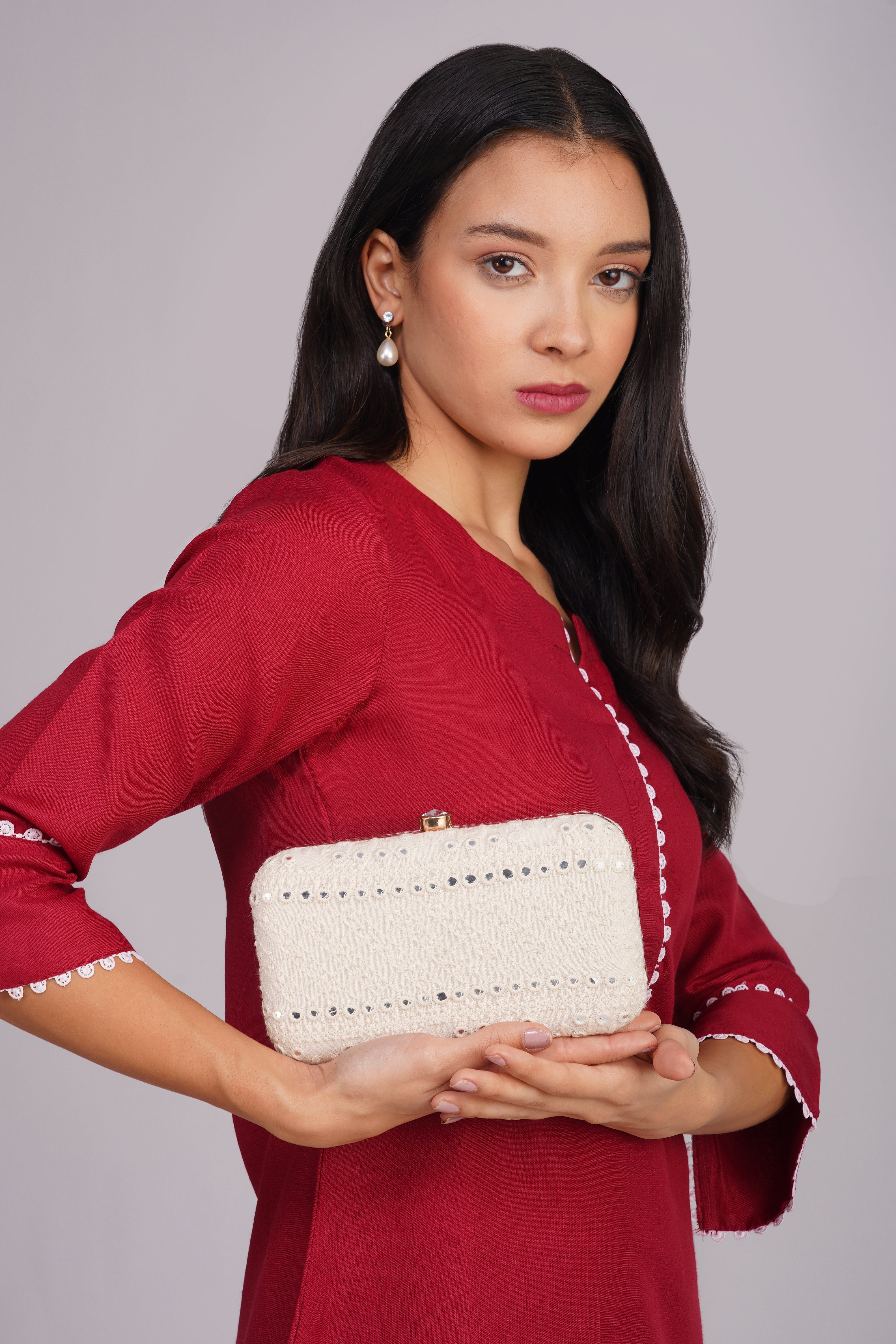 Nice-G Ivory Crafted Clutch: Sophistication for Weddings & Events